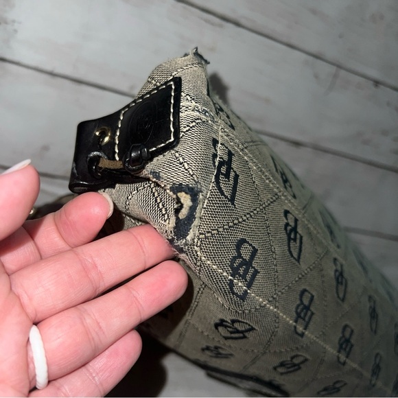 Dooney & Bourke Black and Gray Shoulder Bag with Monogram Design - Picture 6 of 10